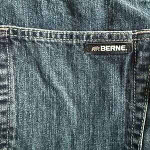 Berne Carpenter Jeans. 100% Cotton. 32x30. Good condition.